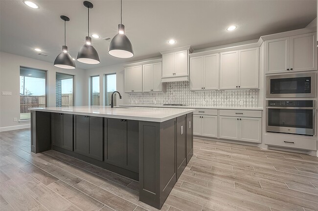Building Photo - 5139 Albany Shores Ln