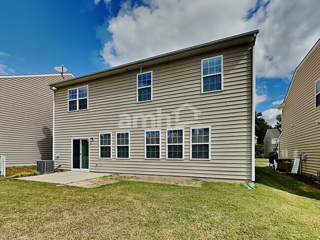 Building Photo - 2664 Southern Trace Dr