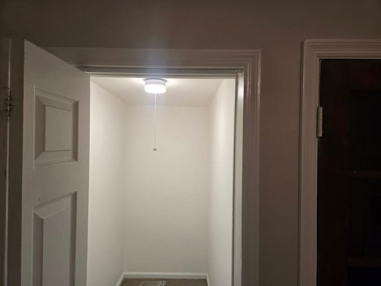 Building Photo - 5 Overlook Trail