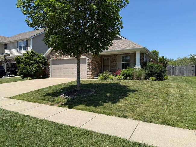 Primary Photo - 129 Meadowcrest Dr
