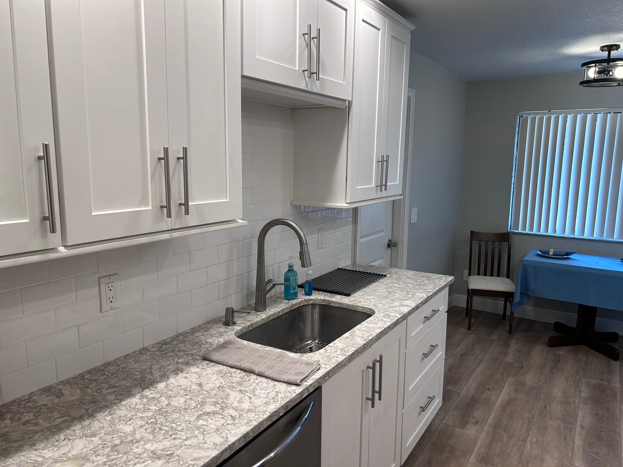 Building Photo - 8559 Pomelo Tree Ln