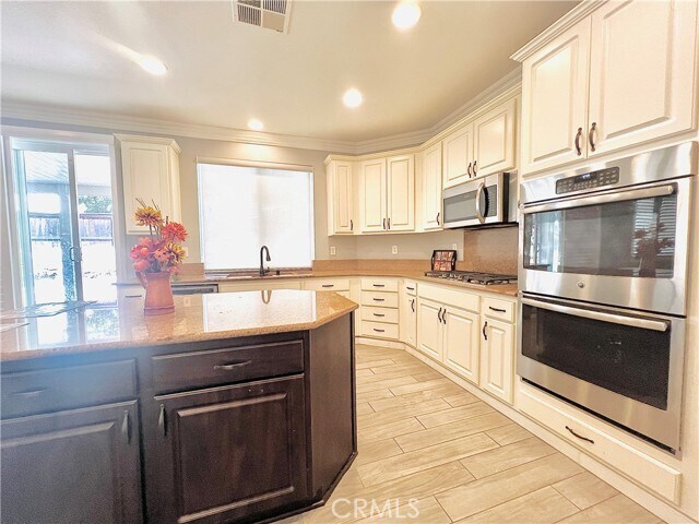 Building Photo - 8740 Lodgepole Ln