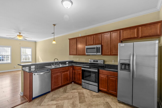 Building Photo - 313 Burley Dr