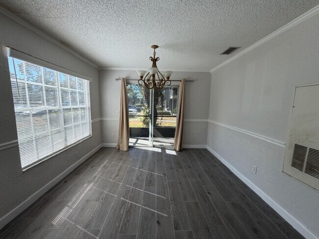 Building Photo - Lake Mary - 3 Bedroom, 2 Bathroom - $1995.00