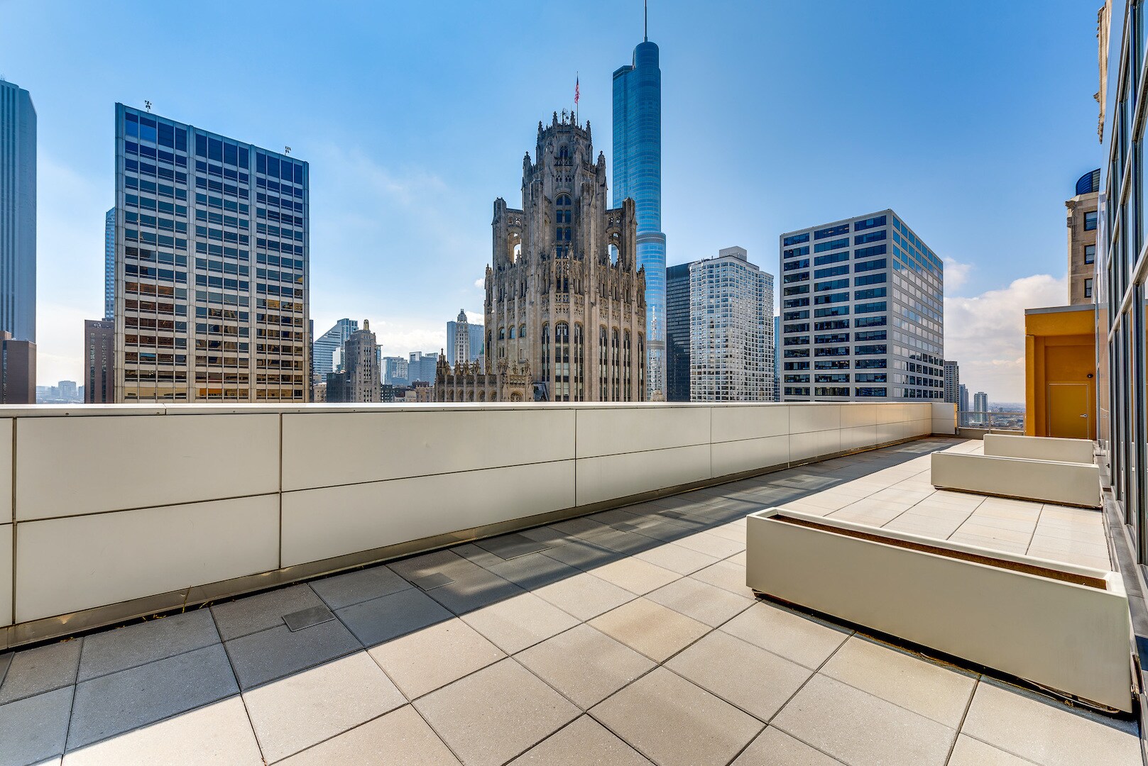 Building Photo - 160 E Illinois St