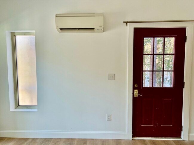 Building Photo - 24 Old Mill Rd