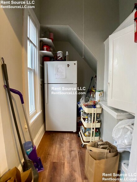 Building Photo - 271 Highland Ave