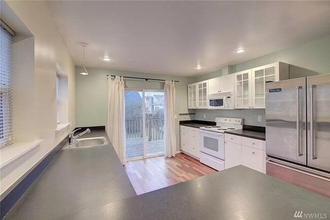 Building Photo - 8345 11th Ave NW