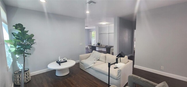 Building Photo - 833 Vista Meadows Dr