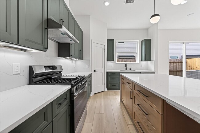 Building Photo - 973 Highland Lgt Ln