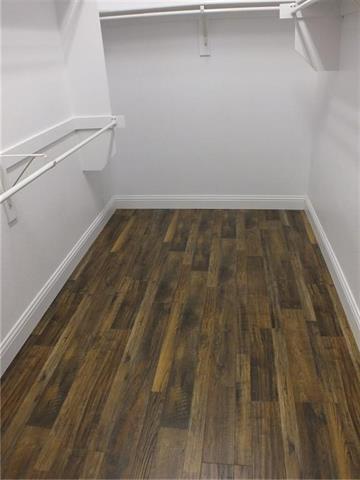 Building Photo - 620 Calliopsis St