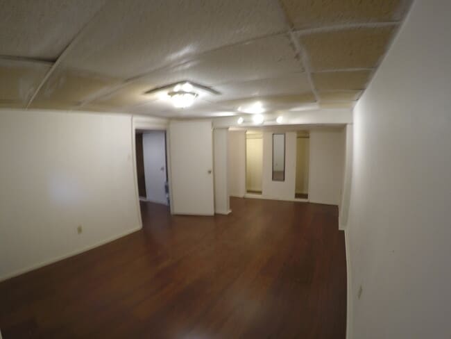 Building Photo - 5439 Baywood St
