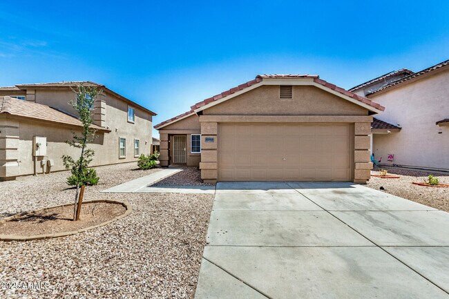 Building Photo - 22813 W Gardenia Dr