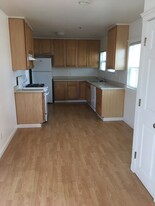 Building Photo - 500 Soquel Ave