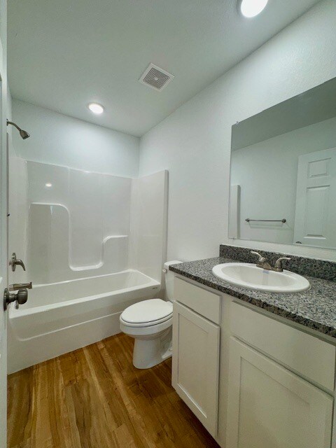 Building Photo - 1204 Nedra Dr