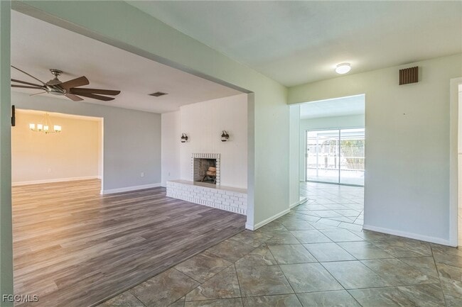 Building Photo - 4330 S Canal Cir
