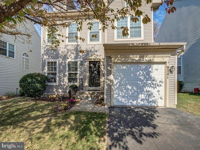 Building Photo - 9241 Greenshire Dr