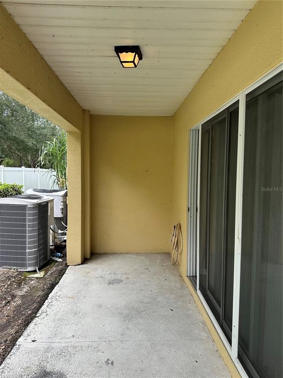 Building Photo - 20474 Needletree Dr