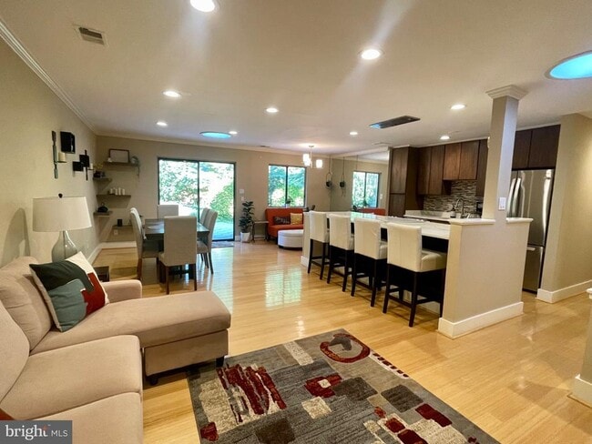 Building Photo - 11302 Gatesborough Ln