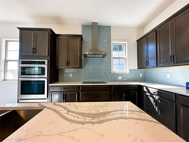 Building Photo - 13646 Abberwick Dr