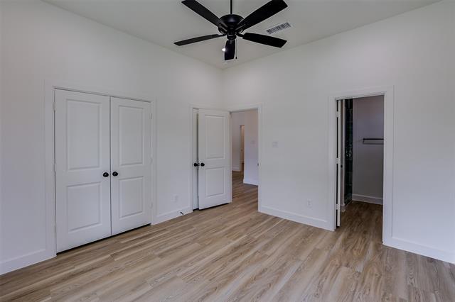 Building Photo - 1208 Oak Harbor Blvd