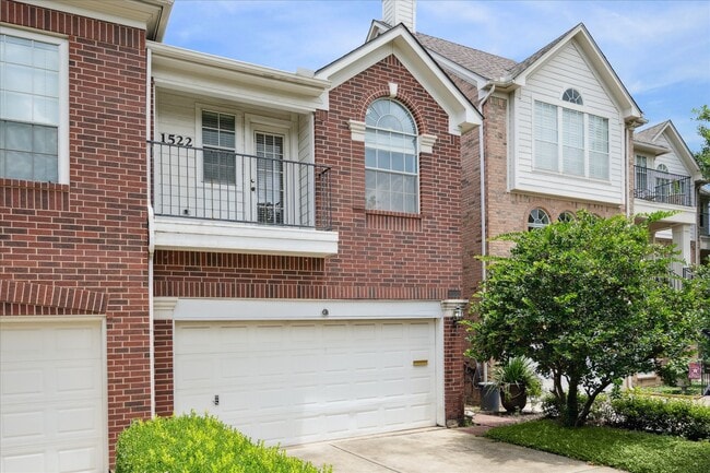 Building Photo - 1522 Castle Ct