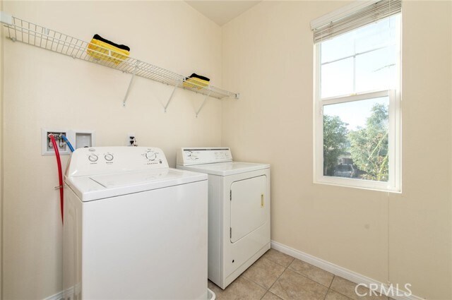 Building Photo - 2841 E Via Terrano