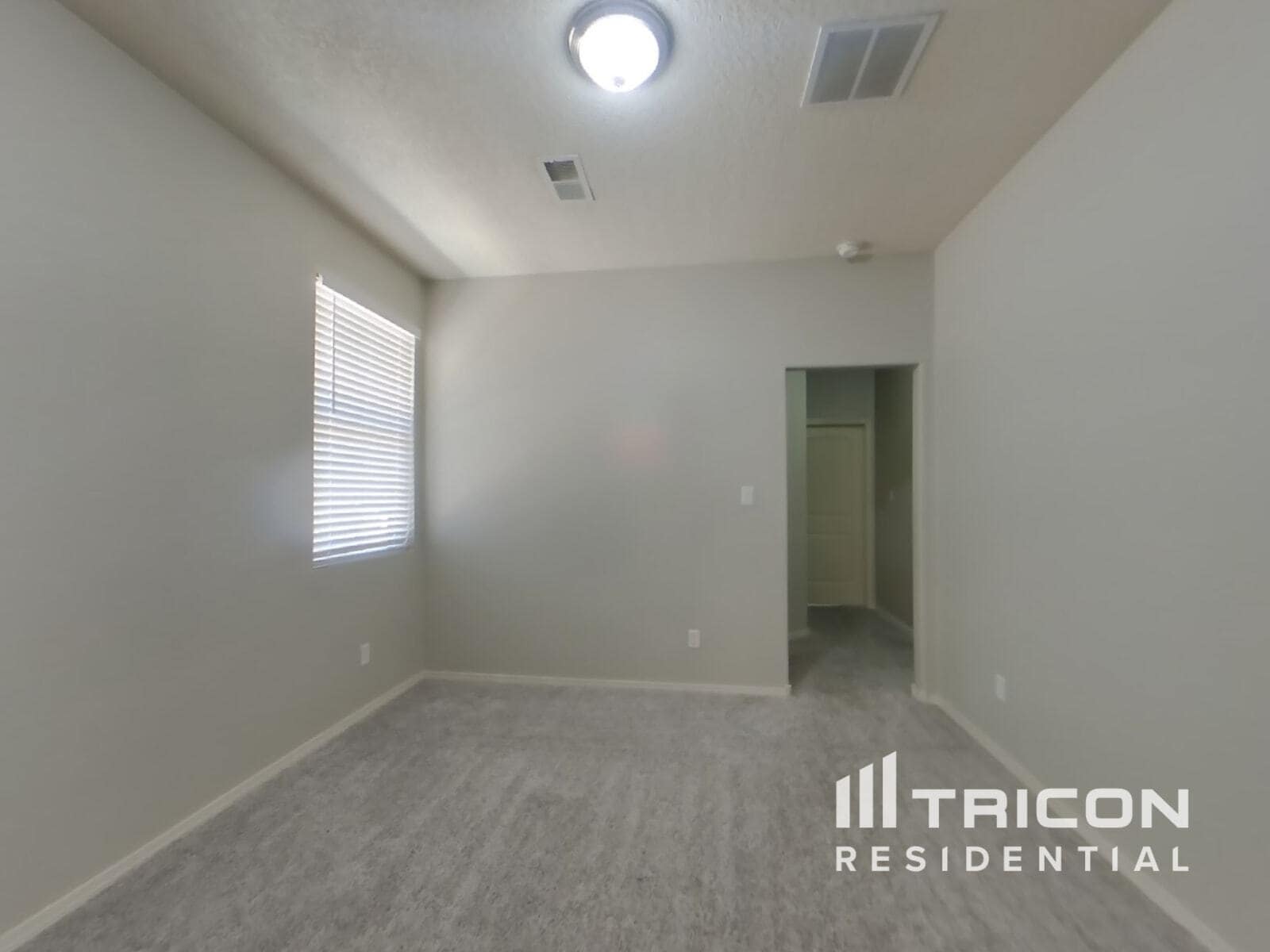 Building Photo - 2020 Fonner Dr SE