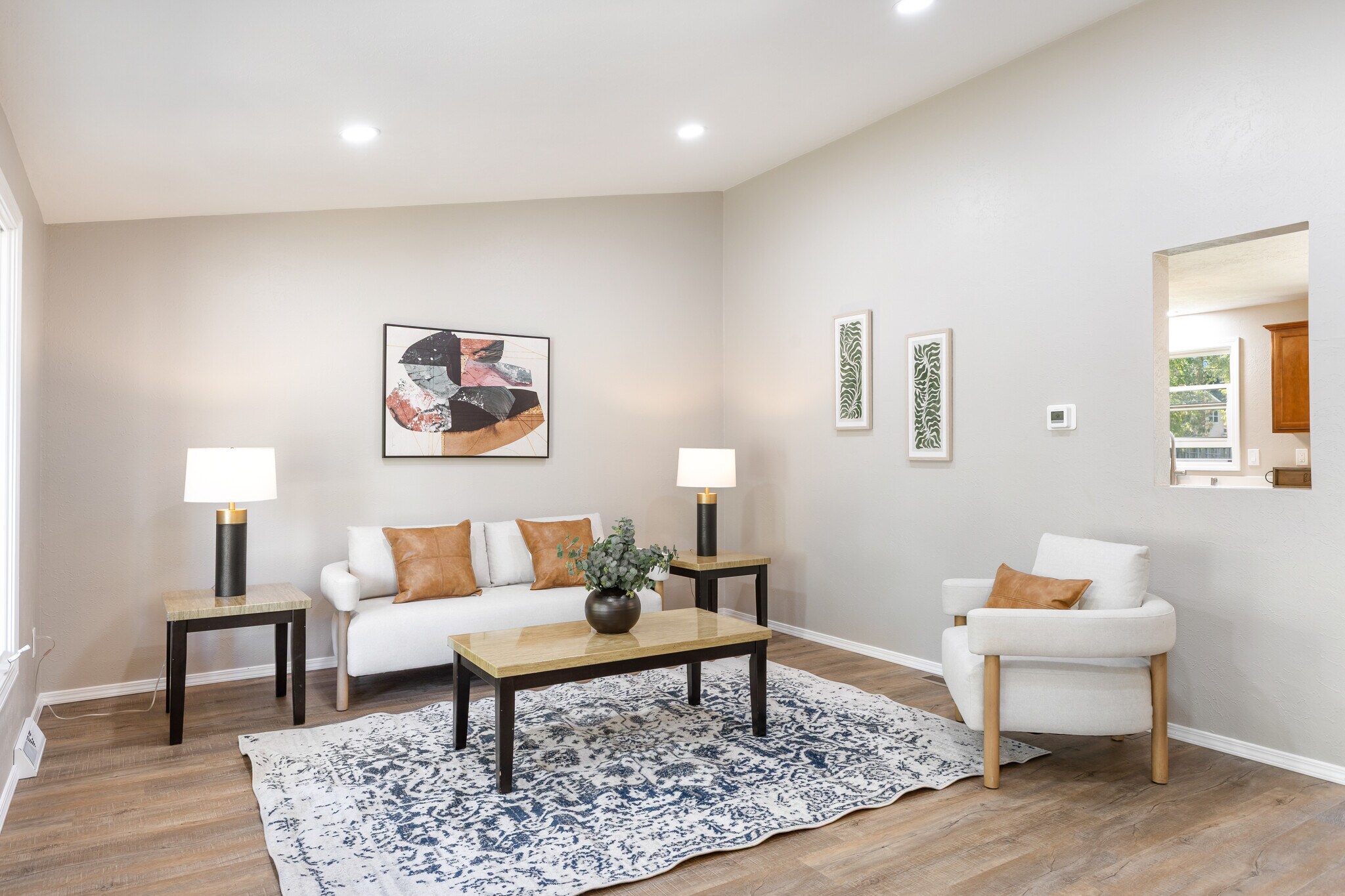 Building Photo - 2437 Deer Trl