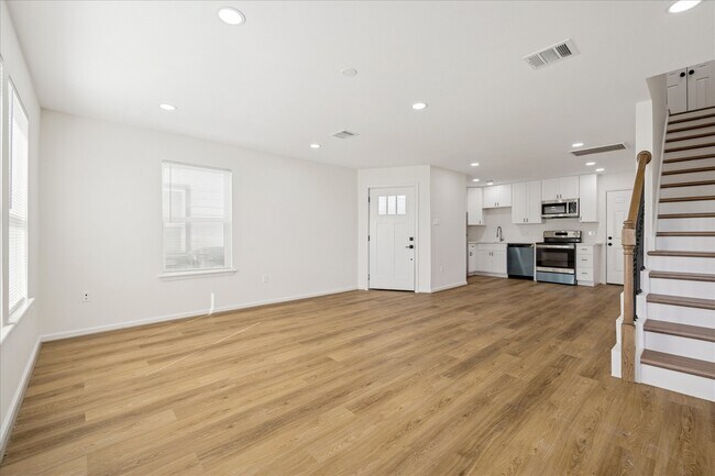 Building Photo - 9913 Porto Rico Rd