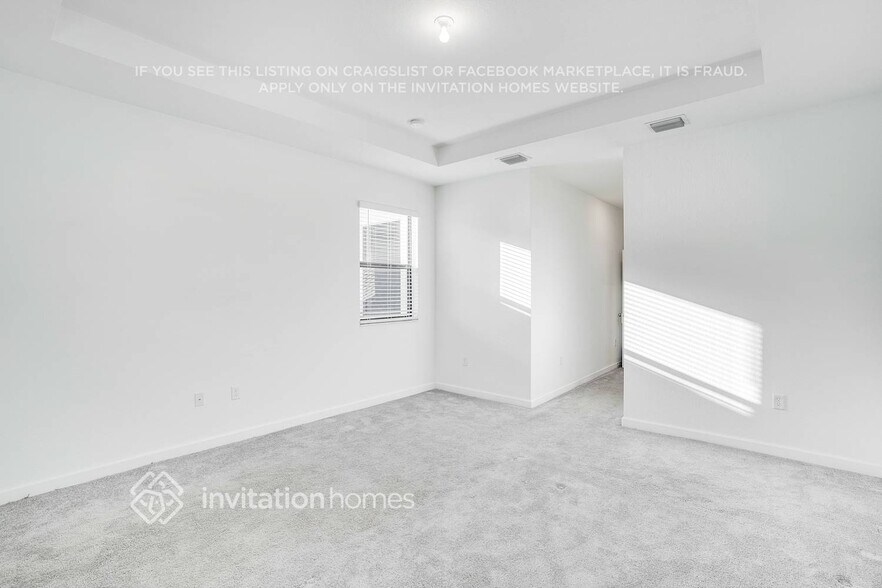 Building Photo - 2410 N 108th Dr