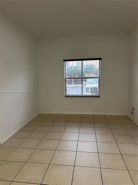 Building Photo - 2191 Anchor Ct