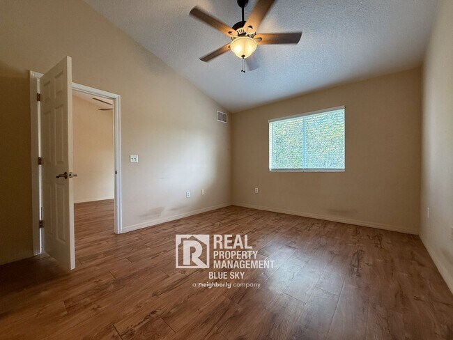 Building Photo - 9016 Shallowford Ln