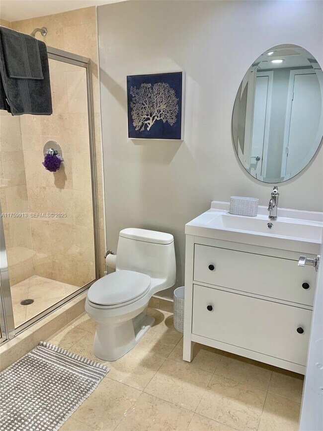 Building Photo - 1830 S Ocean Dr