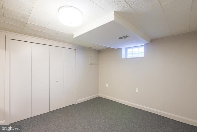 Building Photo - 3219 Northbrook Rd