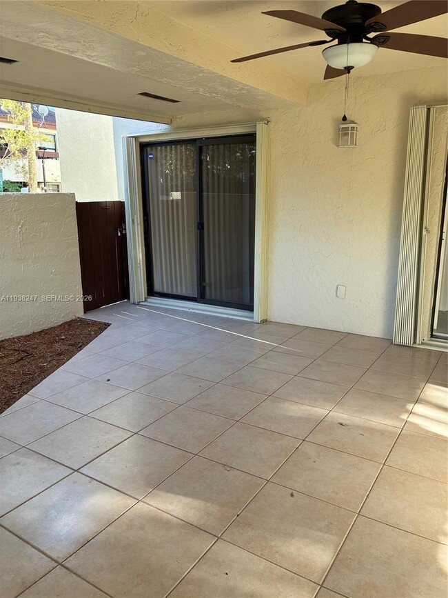 Building Photo - 9040 SW 125th Ave