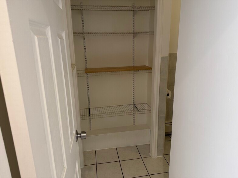 Building Photo - 7509 60th Ln