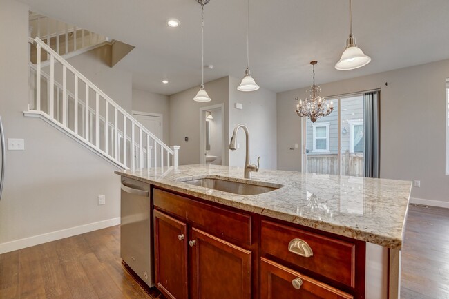 Building Photo - $2,500.00 - 3 Bedrooms and 2.5 Bathrooms T...