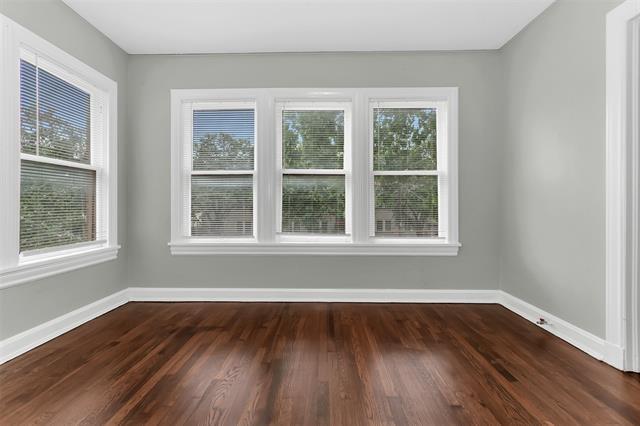 Building Photo - 5705 Ross Ave