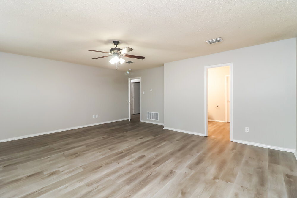 Building Photo - 3951 Fox Run Dr