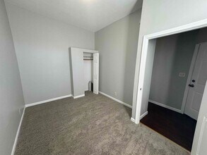 Building Photo - 3920B Calfornia