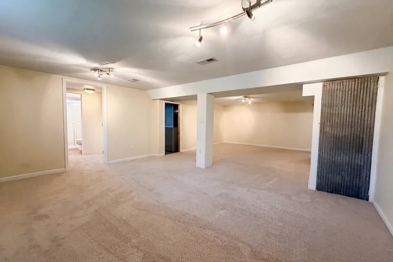 Building Photo - 1 Winstead Pl