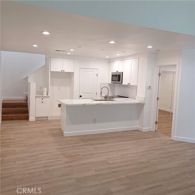 Building Photo - 23 Briarglen