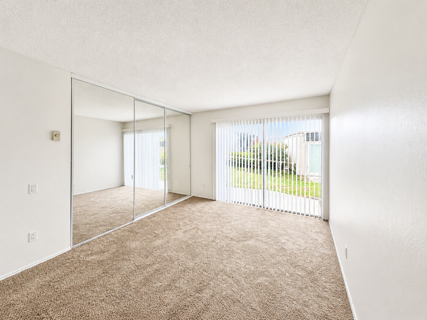 Building Photo - 6337 Caminito Andreta