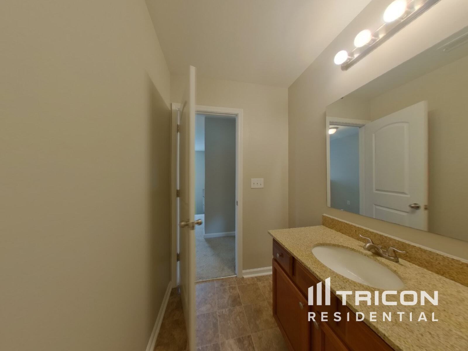 Building Photo - 606 Sawtooth Oak Drive