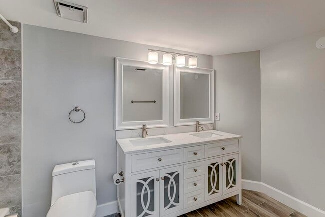 Building Photo - 5518 Golden Eagle Cir