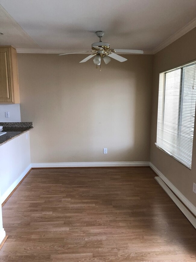 Building Photo - Near Parkway Plaza - 2 Bedrooms/2 Baths with Central Air Conditioning@ Sunterra