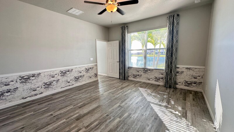 Building Photo - 4477 Trovita Cir