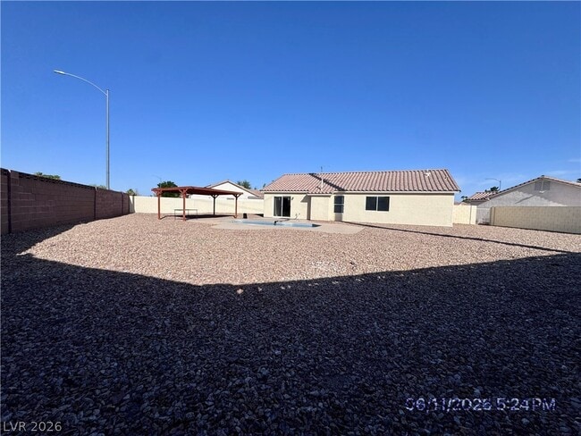 Building Photo - 222 Quailbush Dr