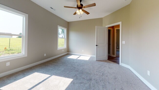 Building Photo - 17212-17224 Palazzo Drive